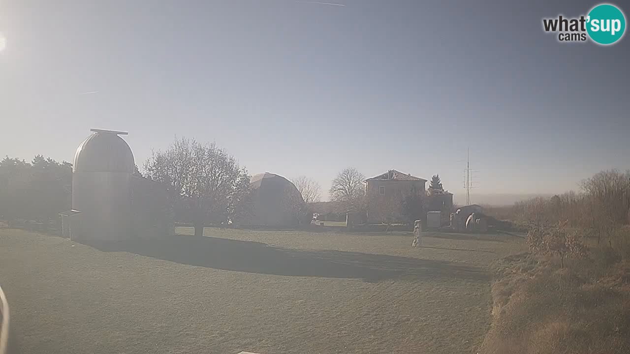 Višnjan Observatory Live Webcam – Explore the Sky, Asteroids, Comets, and Meteoroids