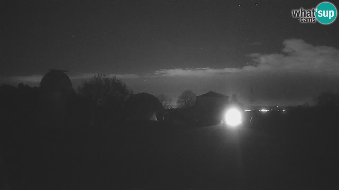 Observatorij Višnjan spletna kamera – Odkrivajte nebo, asteroide, komete in meteorite