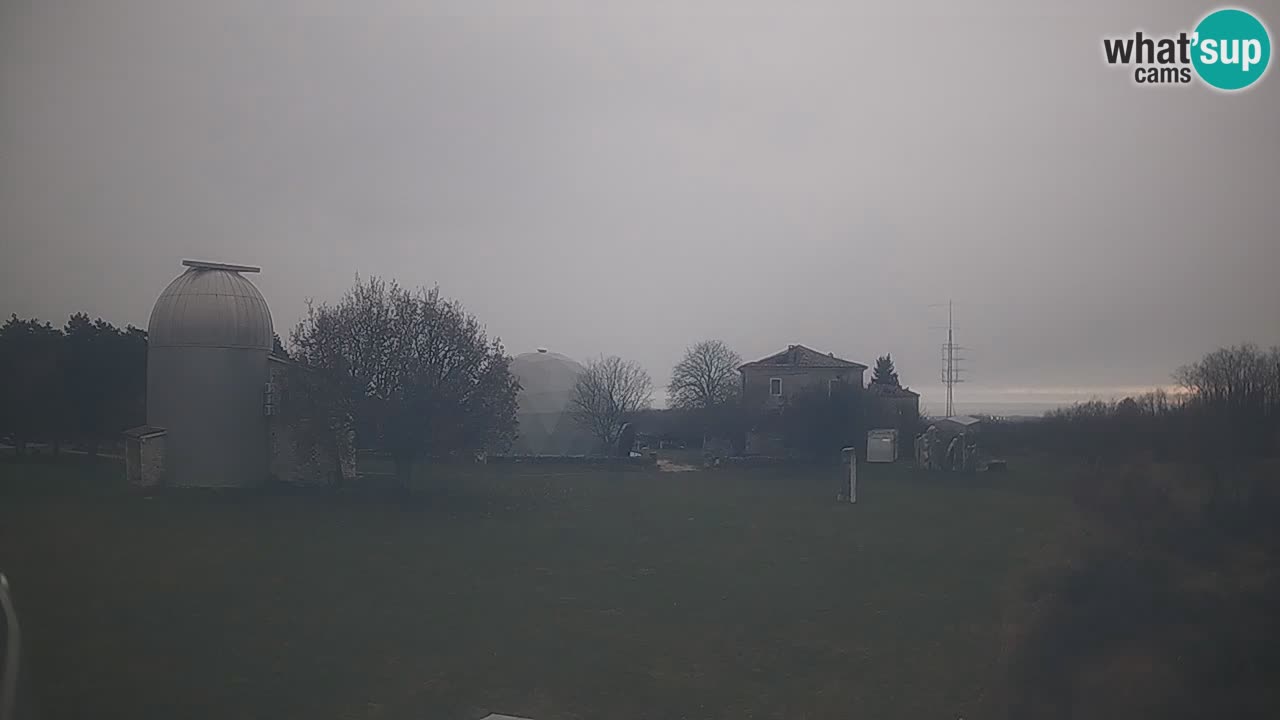 Višnjan Observatory Live Webcam – Explore the Sky, Asteroids, Comets, and Meteoroids