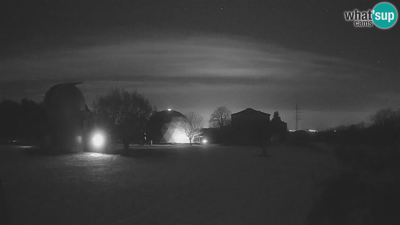 Observatorij Višnjan spletna kamera – Odkrivajte nebo, asteroide, komete in meteorite