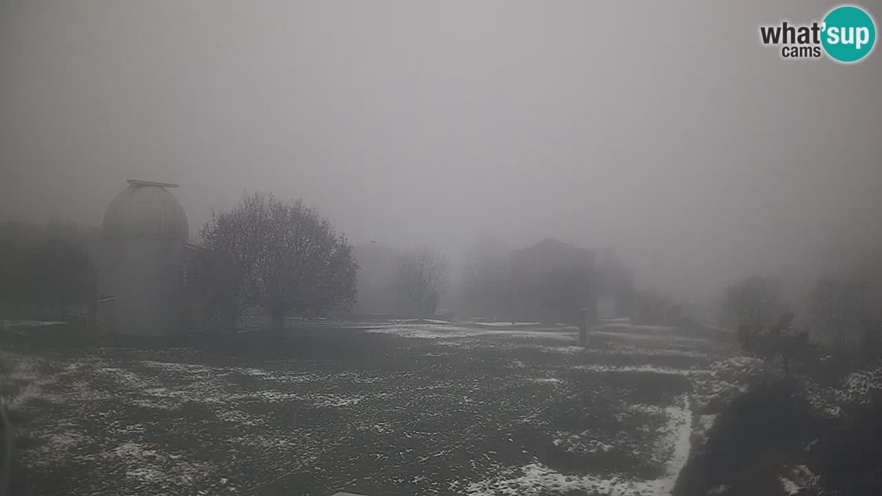 Observatorij Višnjan spletna kamera – Odkrivajte nebo, asteroide, komete in meteorite