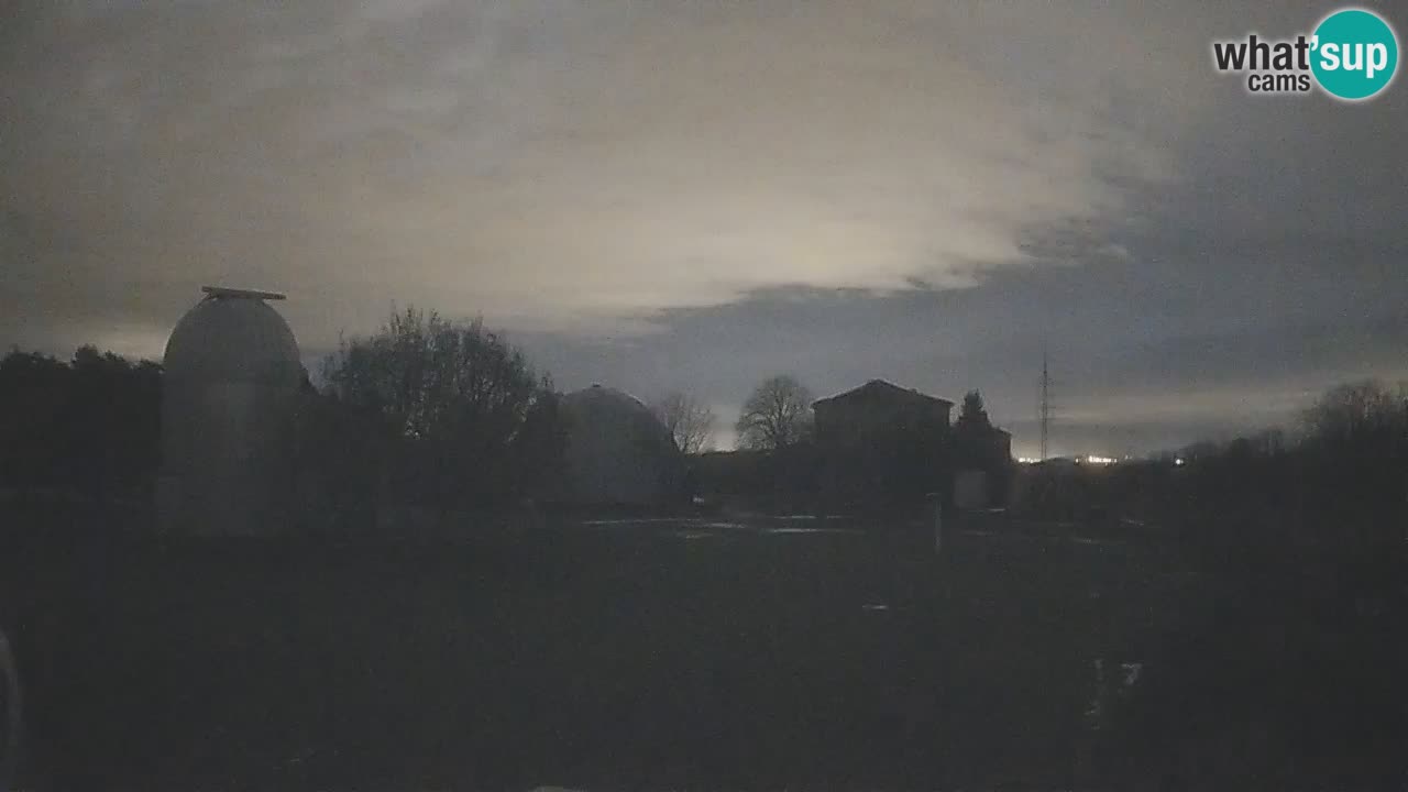 Višnjan Observatory Live Webcam – Explore the Sky, Asteroids, Comets, and Meteoroids