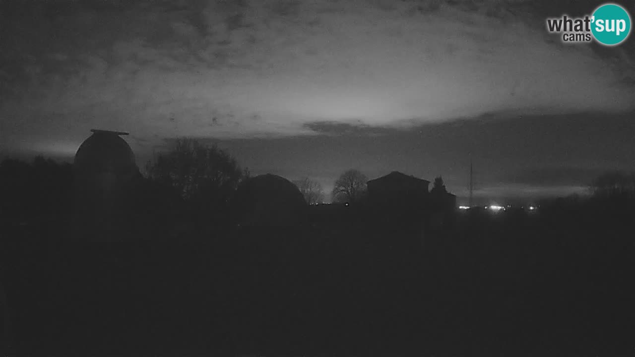 Višnjan Observatory Live Webcam – Explore the Sky, Asteroids, Comets, and Meteoroids