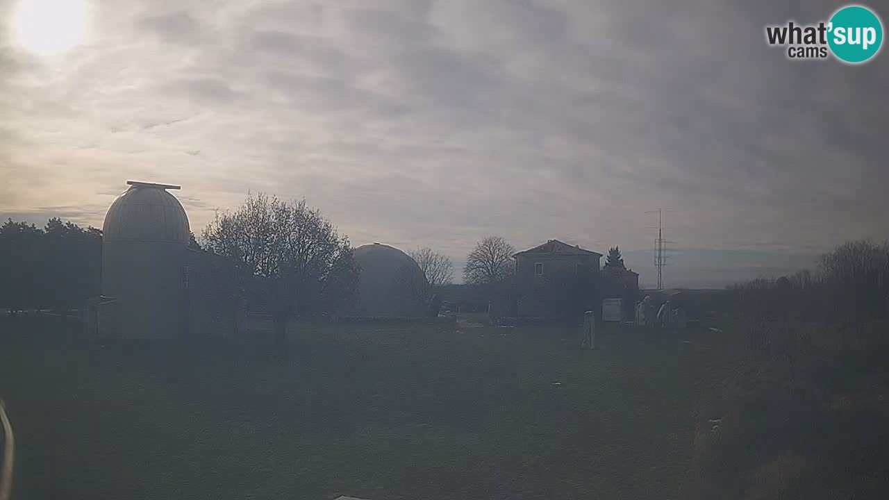 Višnjan Observatory Live Webcam – Explore the Sky, Asteroids, Comets, and Meteoroids