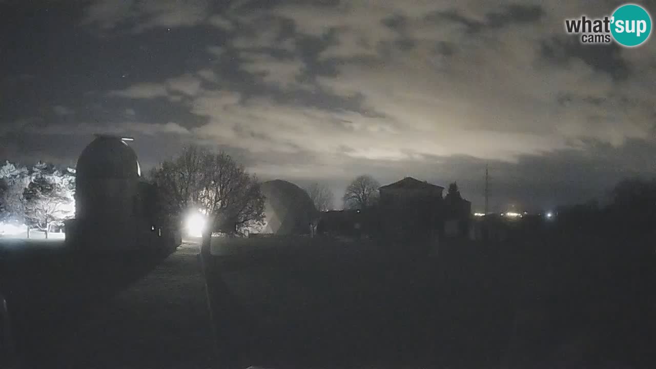 Višnjan Observatory Live Webcam – Explore the Sky, Asteroids, Comets, and Meteoroids