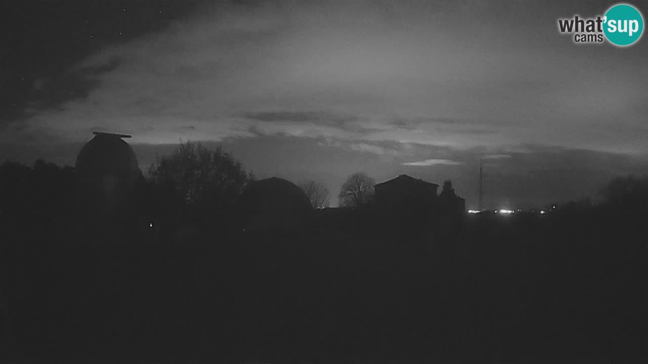 Višnjan Observatory Live Webcam – Explore the Sky, Asteroids, Comets, and Meteoroids