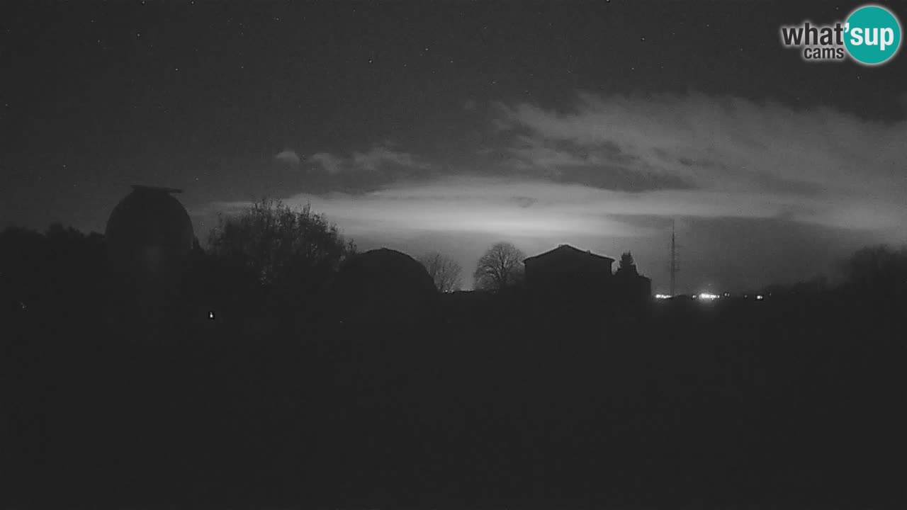 Višnjan Observatory Live Webcam – Explore the Sky, Asteroids, Comets, and Meteoroids