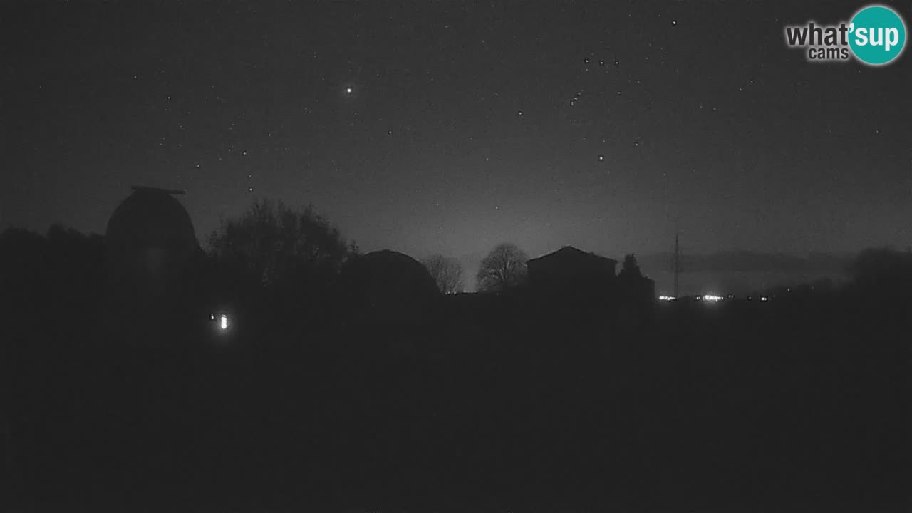 Višnjan Observatory Live Webcam – Explore the Sky, Asteroids, Comets, and Meteoroids