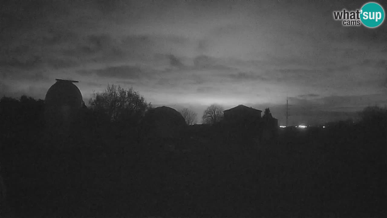 Višnjan Observatory Live Webcam – Explore the Sky, Asteroids, Comets, and Meteoroids