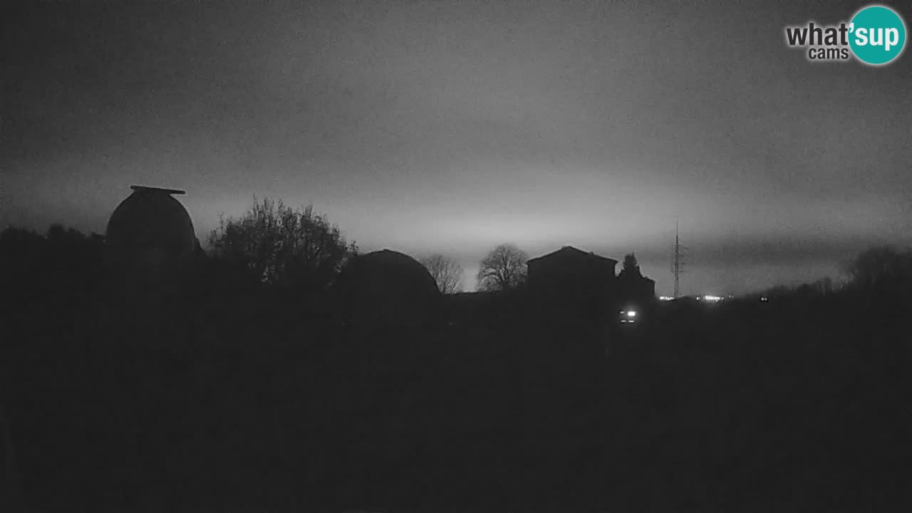 Višnjan Observatory Live Webcam – Explore the Sky, Asteroids, Comets, and Meteoroids