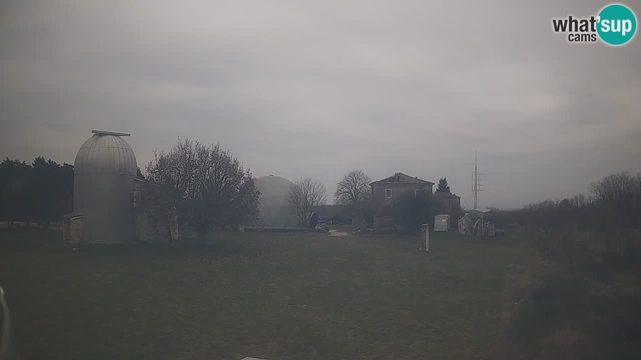 Cámara web en vivo del Observatorio de Višnjan: explora el cielo, los asteroides, cometas y meteoroides
