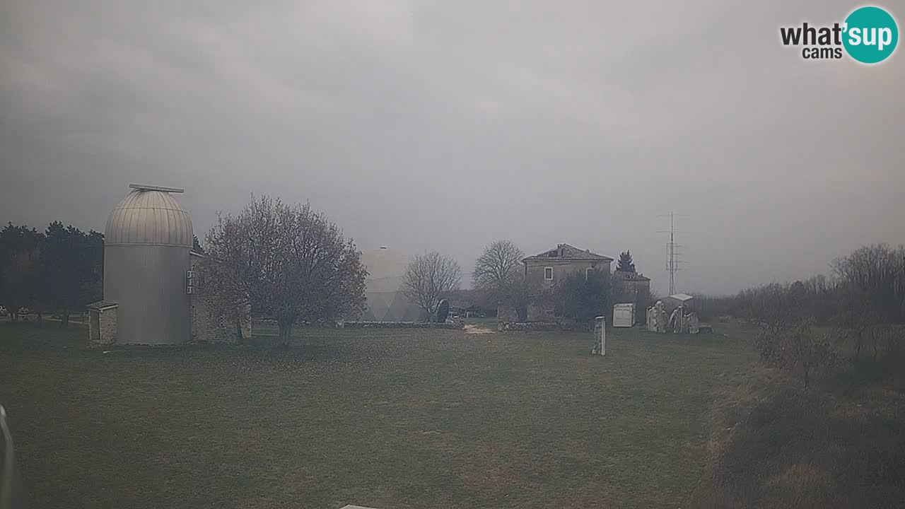 Observatorij Višnjan spletna kamera – Odkrivajte nebo, asteroide, komete in meteorite