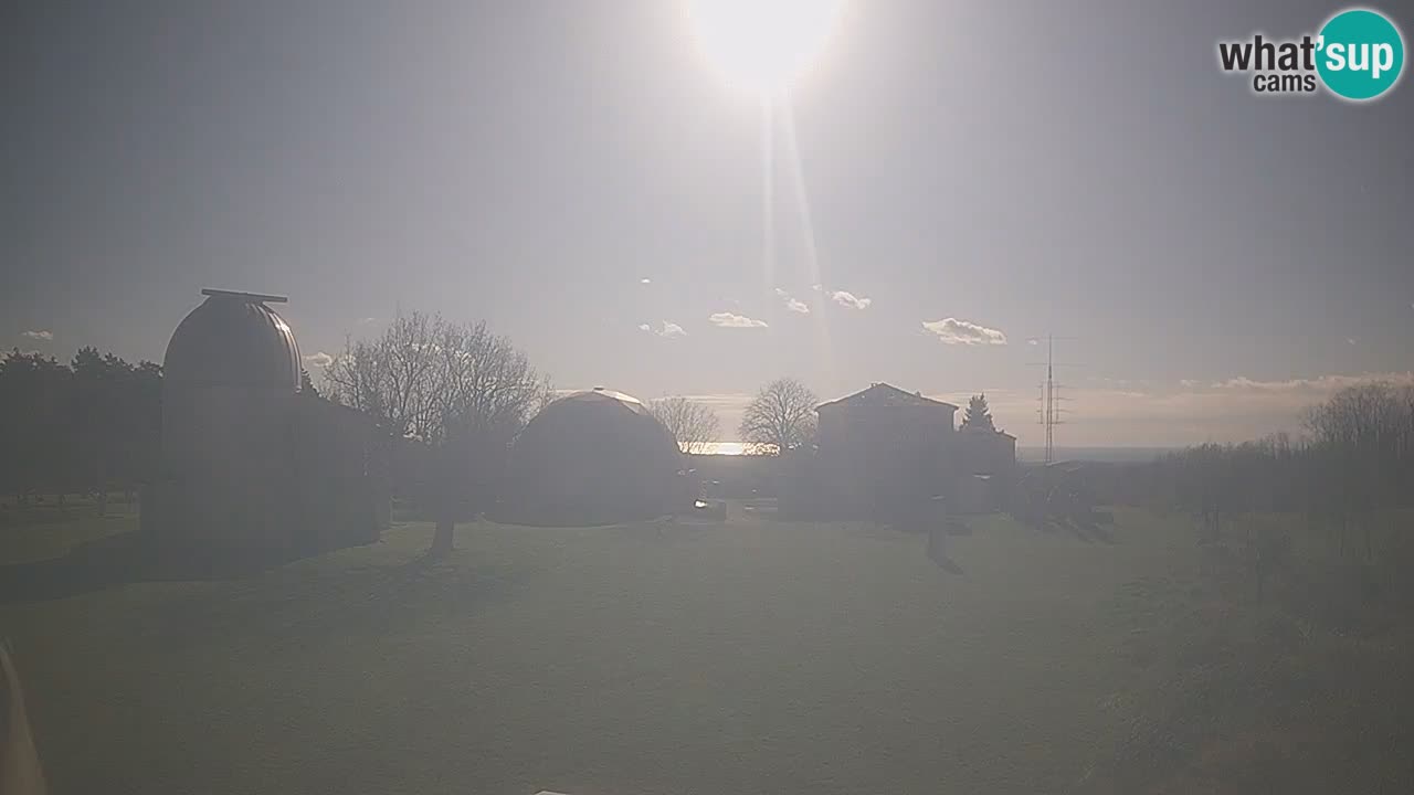 Observatorij Višnjan spletna kamera – Odkrivajte nebo, asteroide, komete in meteorite