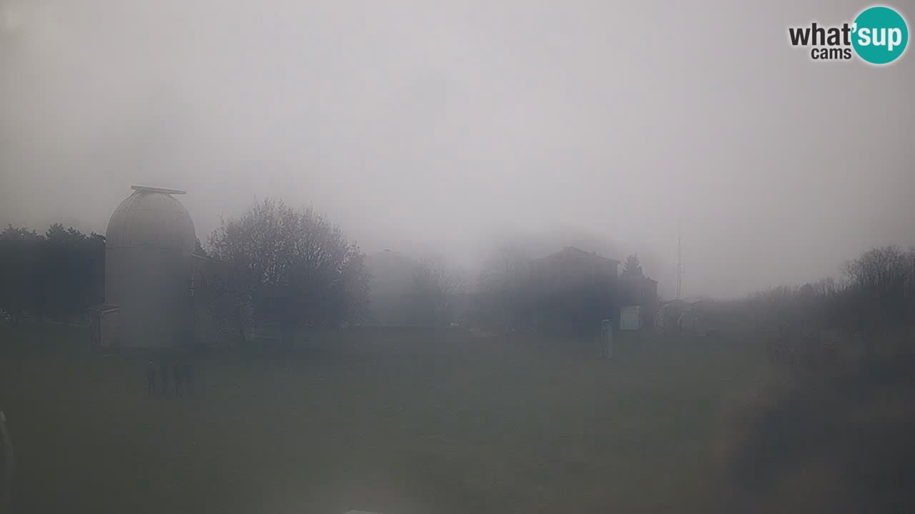 Cámara web en vivo del Observatorio de Višnjan: explora el cielo, los asteroides, cometas y meteoroides