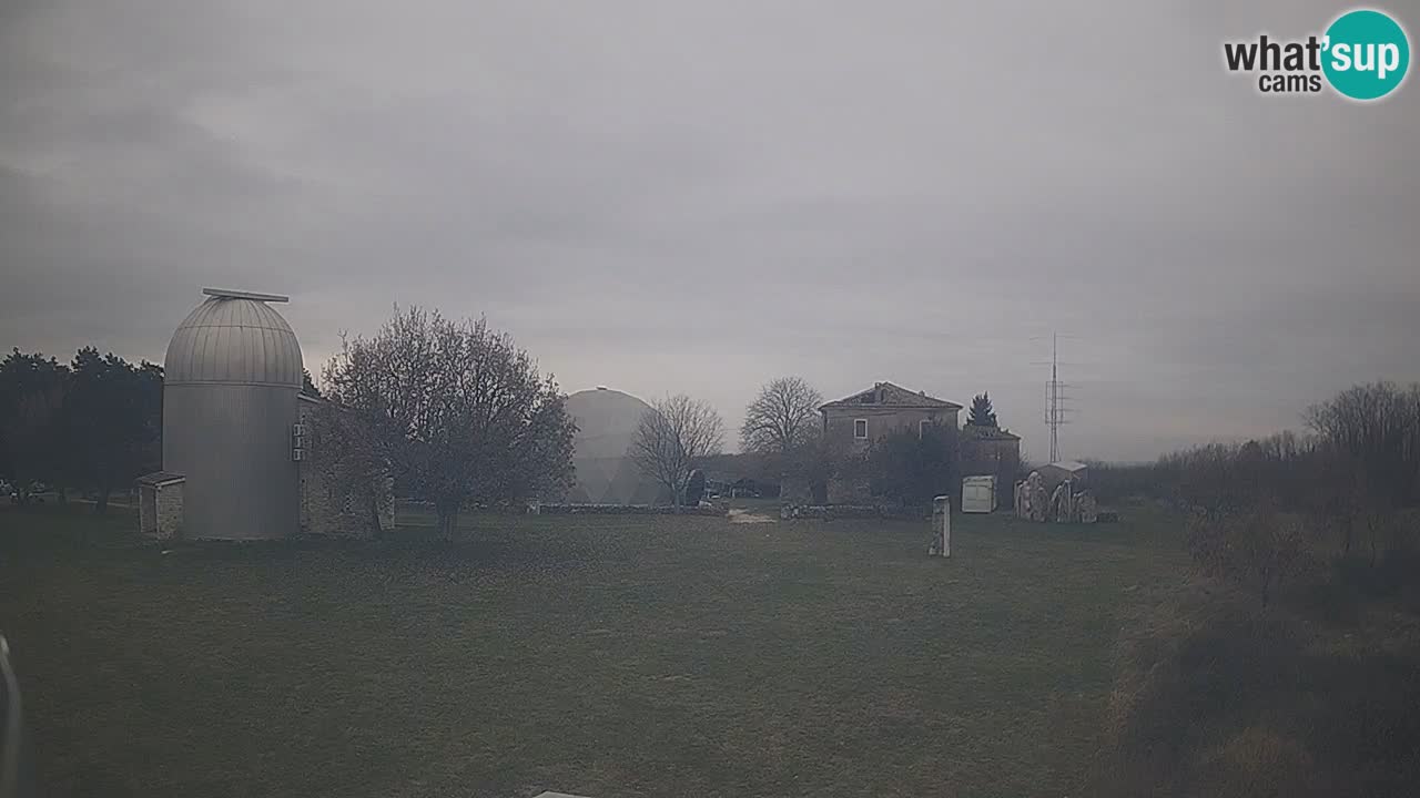 Observatorij Višnjan spletna kamera – Odkrivajte nebo, asteroide, komete in meteorite