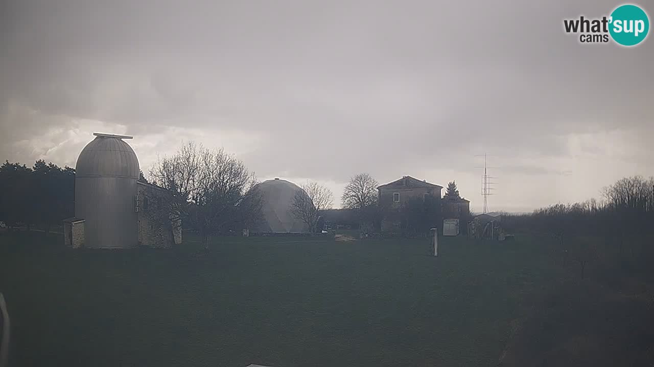 Višnjan Observatory Live Webcam – Explore the Sky, Asteroids, Comets, and Meteoroids