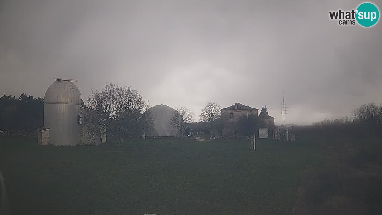 Višnjan Observatory Live Webcam – Explore the Sky, Asteroids, Comets, and Meteoroids