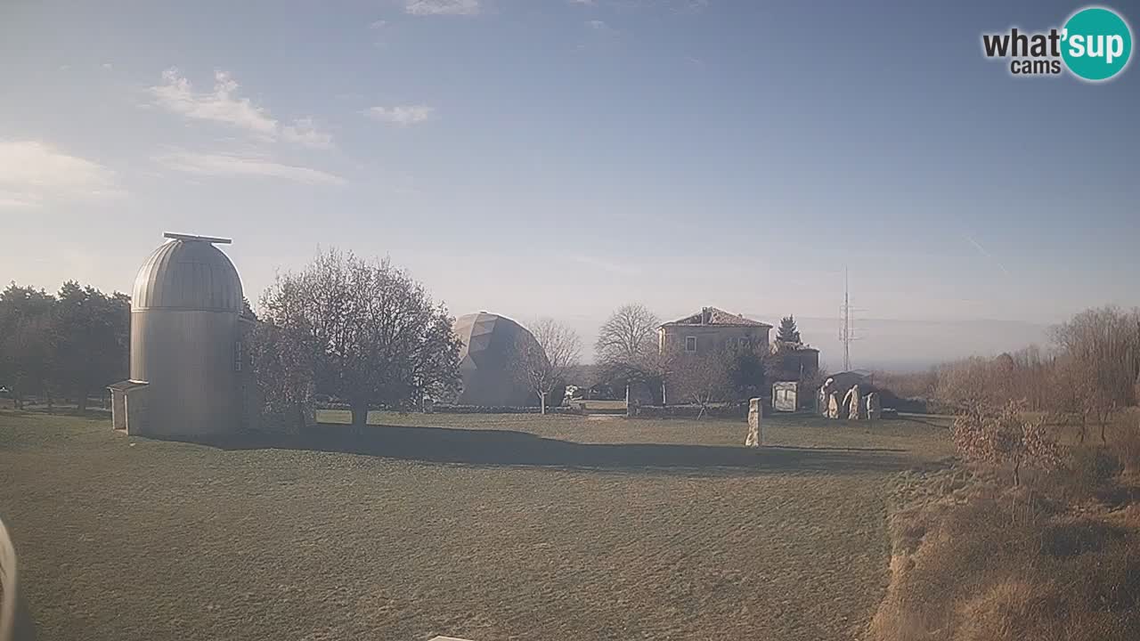 Višnjan Observatory Live Webcam – Explore the Sky, Asteroids, Comets, and Meteoroids