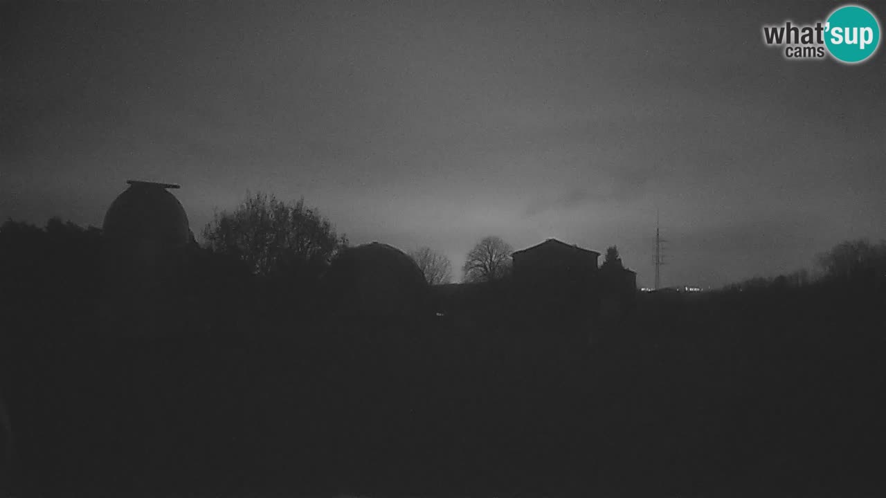 Observatorij Višnjan spletna kamera – Odkrivajte nebo, asteroide, komete in meteorite