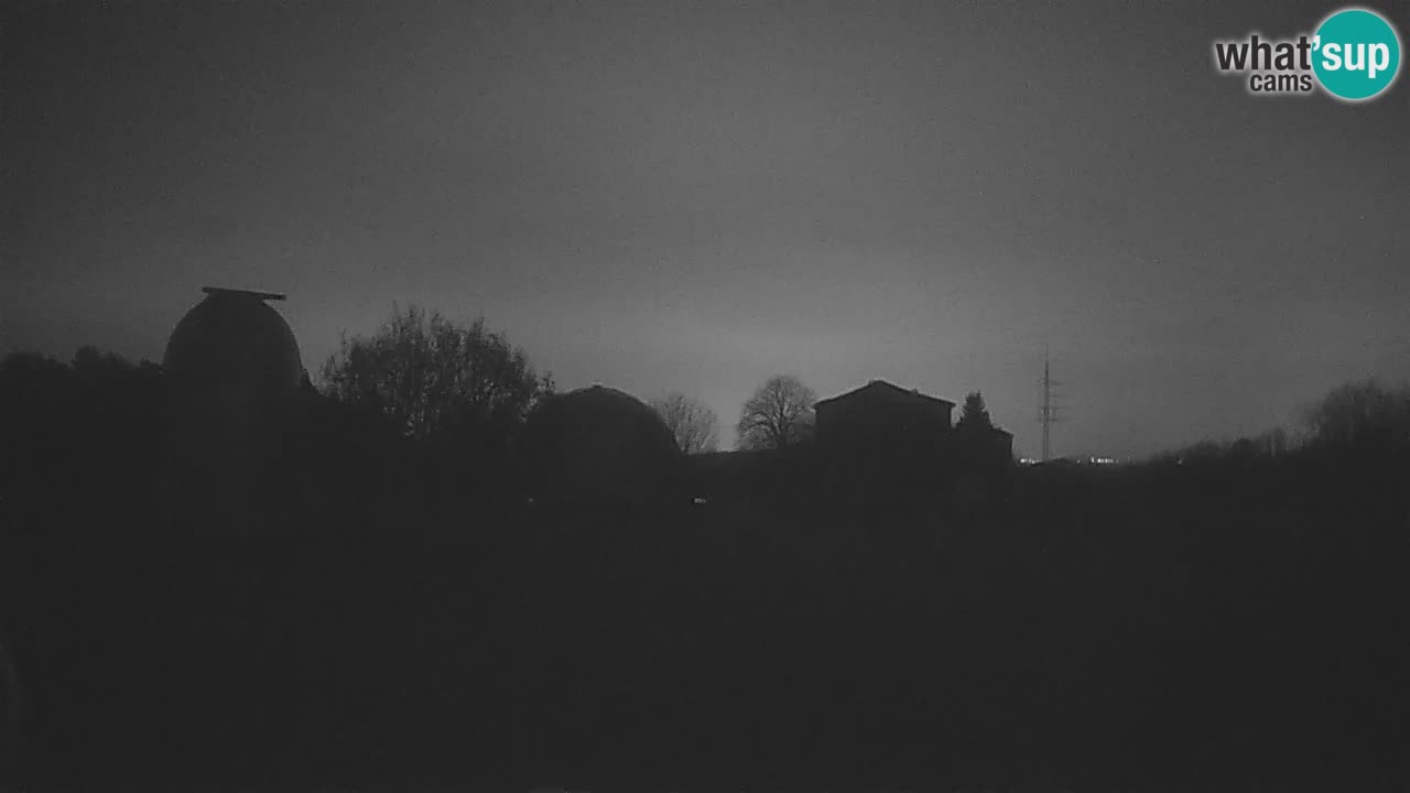 Višnjan Observatory Live Webcam – Explore the Sky, Asteroids, Comets, and Meteoroids