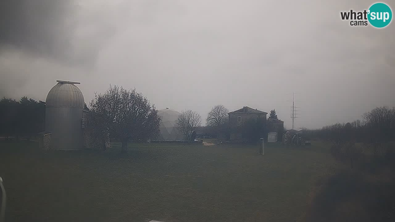 Višnjan Observatory Live Webcam – Explore the Sky, Asteroids, Comets, and Meteoroids