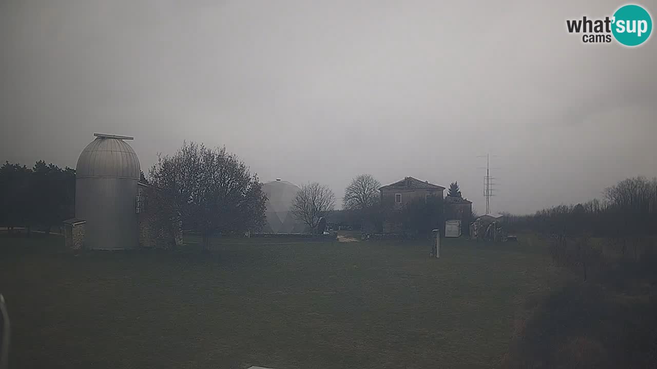 Višnjan Observatory Live Webcam – Explore the Sky, Asteroids, Comets, and Meteoroids