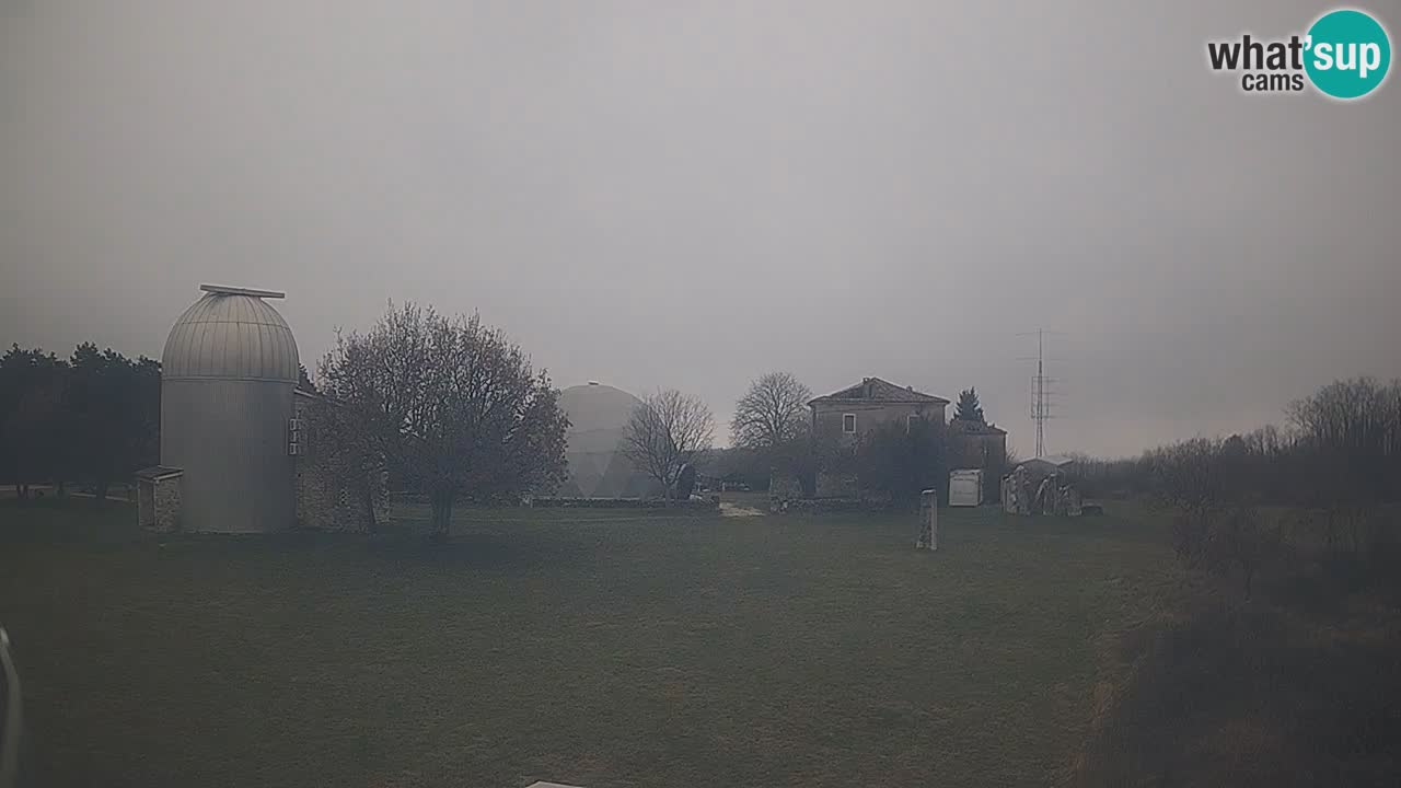 Višnjan Observatory Live Webcam – Explore the Sky, Asteroids, Comets, and Meteoroids