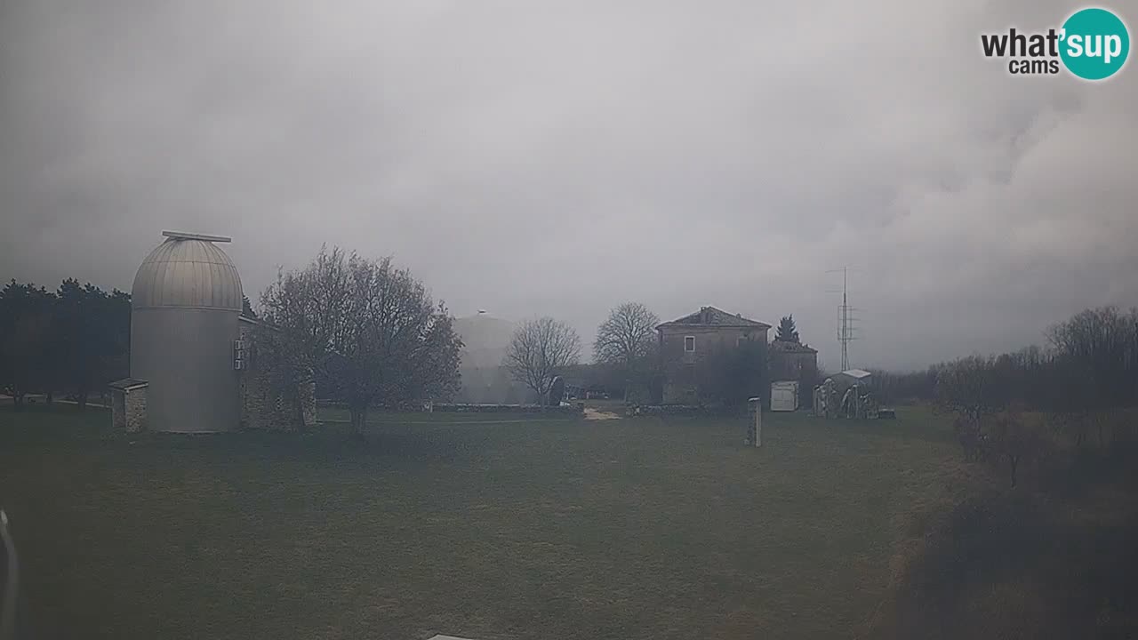 Višnjan Observatory Live Webcam – Explore the Sky, Asteroids, Comets, and Meteoroids