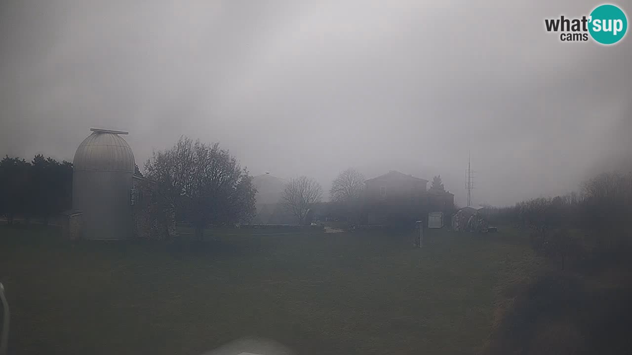 Višnjan Observatory Live Webcam – Explore the Sky, Asteroids, Comets, and Meteoroids