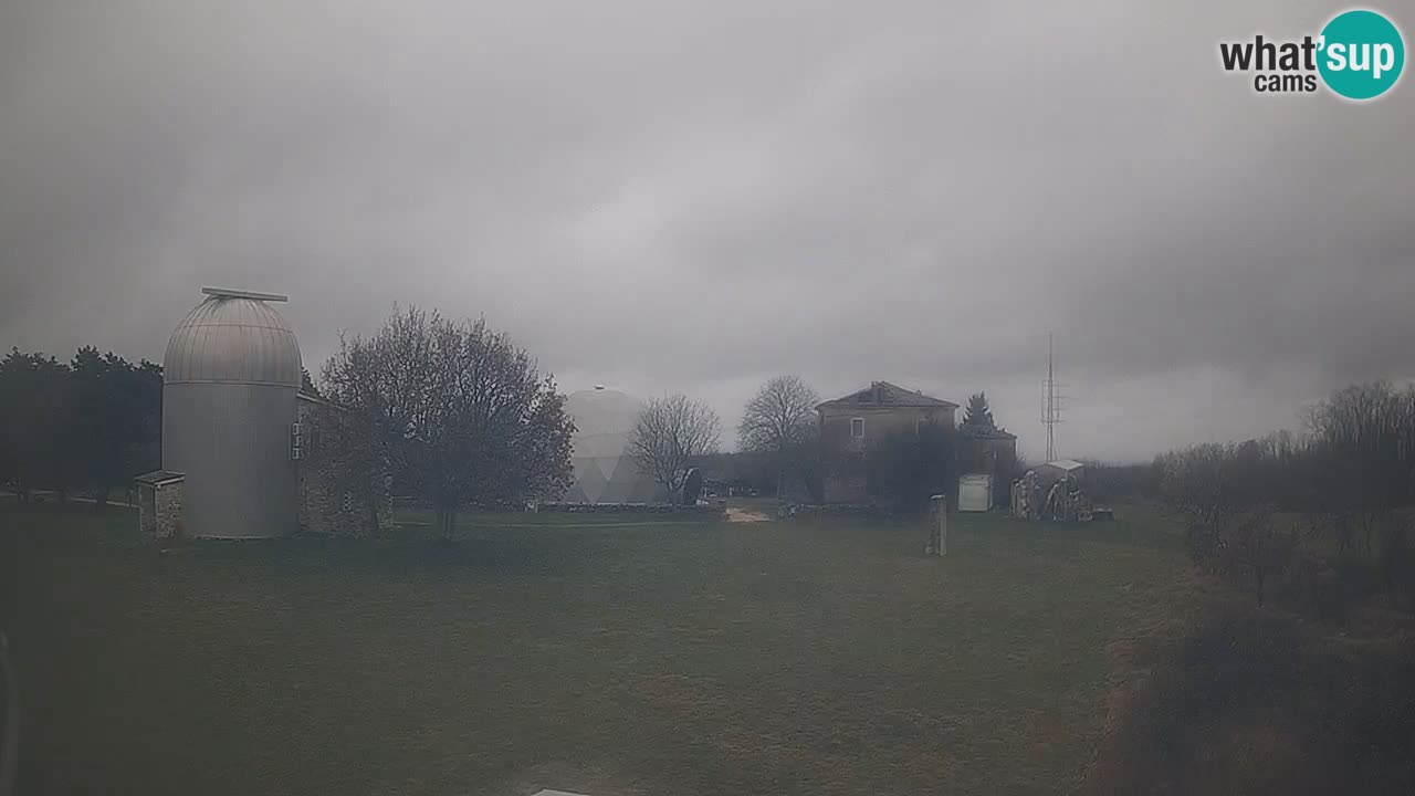 Višnjan Observatory Live Webcam – Explore the Sky, Asteroids, Comets, and Meteoroids