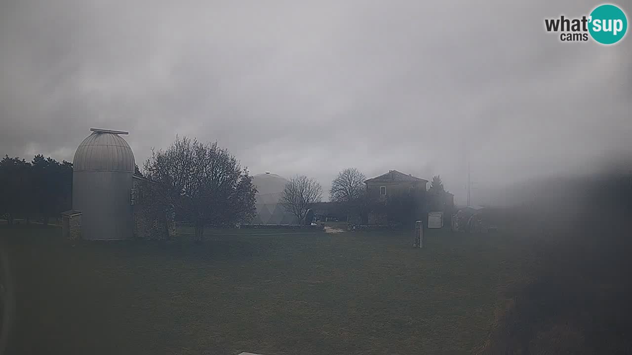 Višnjan Observatory Live Webcam – Explore the Sky, Asteroids, Comets, and Meteoroids