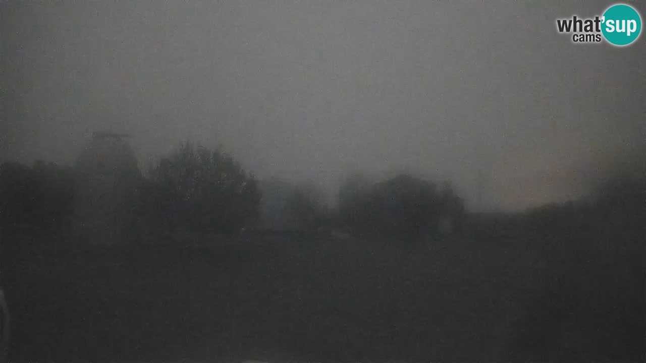 Višnjan Observatory Live Webcam – Explore the Sky, Asteroids, Comets, and Meteoroids