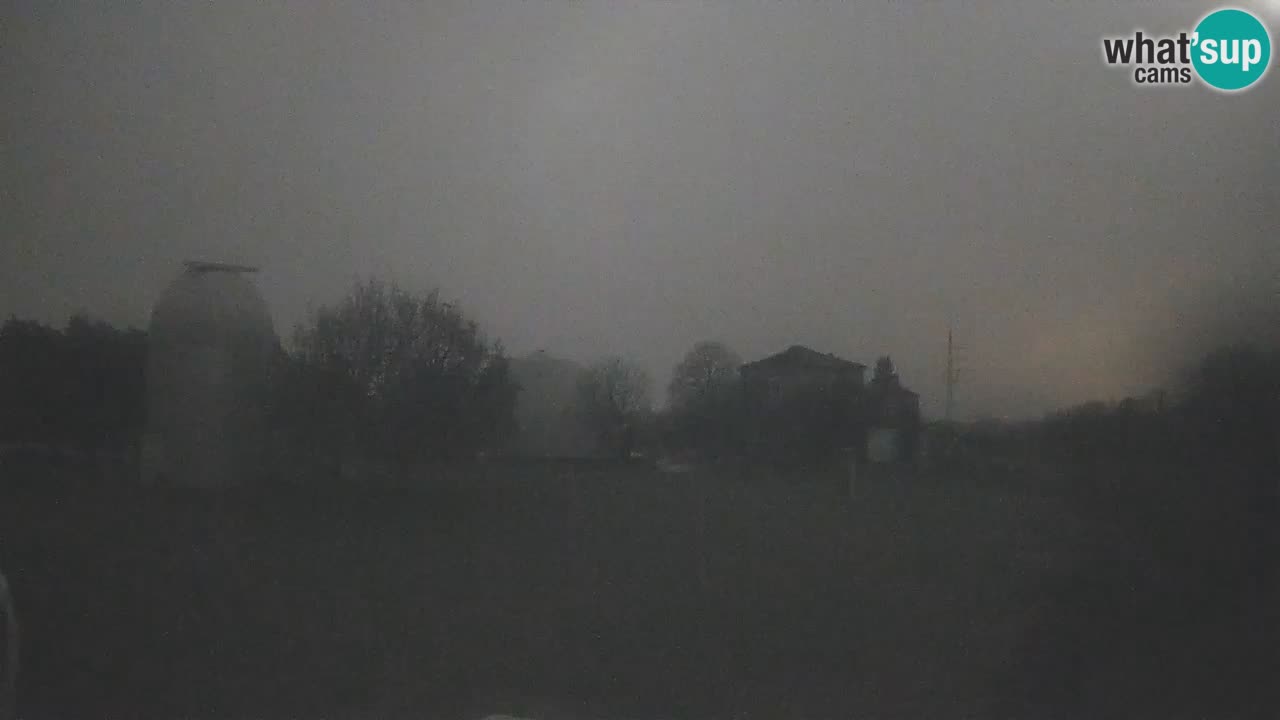 Višnjan Observatory Live Webcam – Explore the Sky, Asteroids, Comets, and Meteoroids