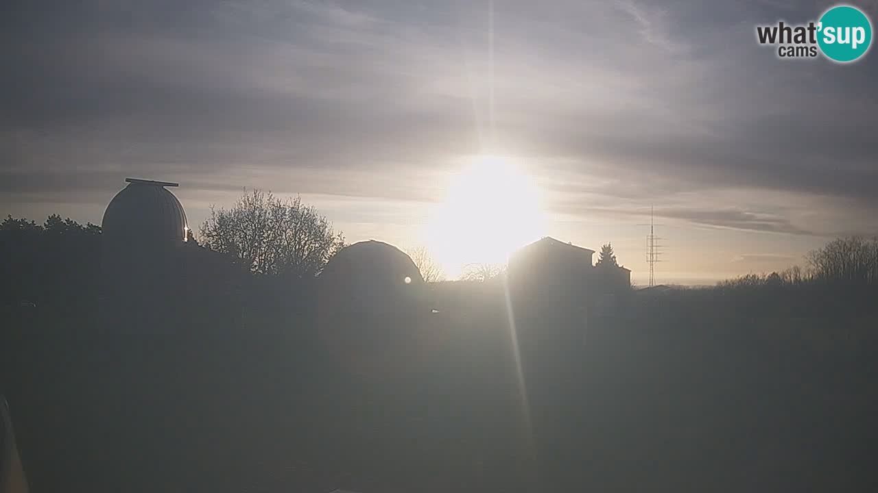 Višnjan Observatory Live Webcam – Explore the Sky, Asteroids, Comets, and Meteoroids