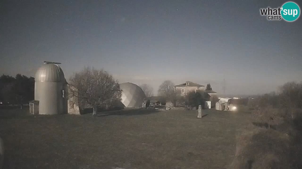 Višnjan Observatory Live Webcam – Explore the Sky, Asteroids, Comets, and Meteoroids