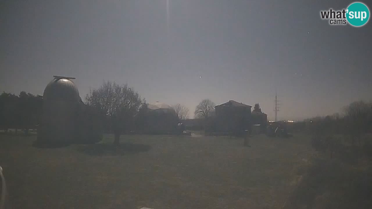 Višnjan Observatory Live Webcam – Explore the Sky, Asteroids, Comets, and Meteoroids