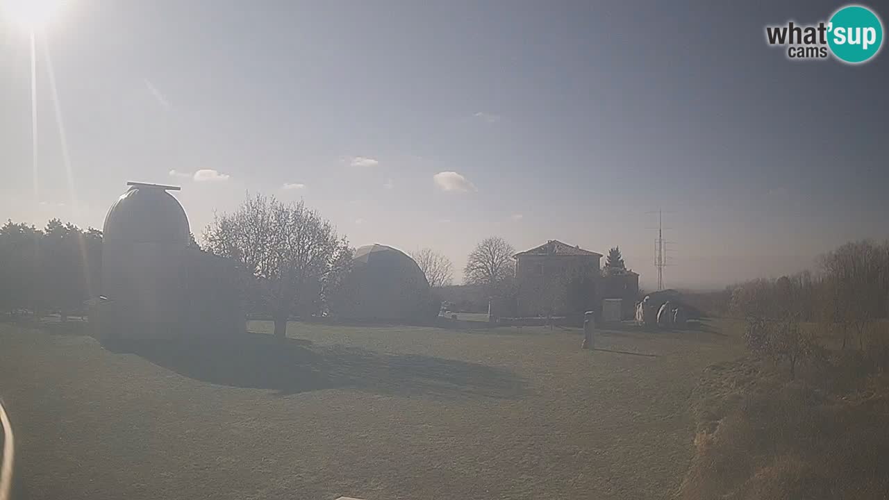 Višnjan Observatory Live Webcam – Explore the Sky, Asteroids, Comets, and Meteoroids