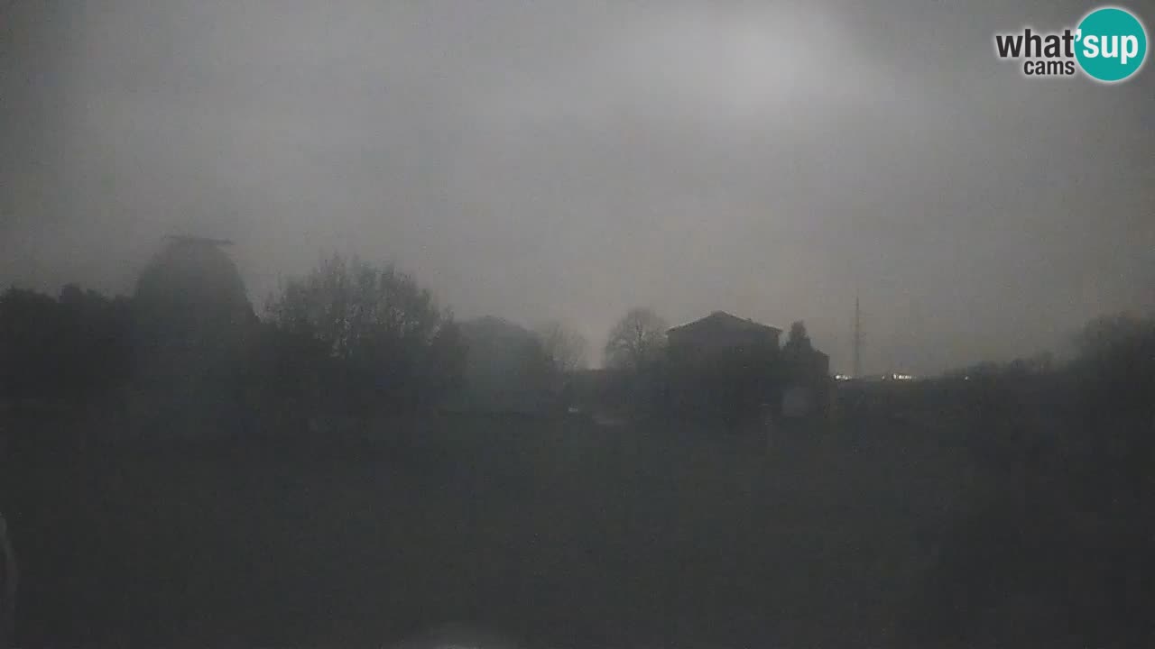 Cámara web en vivo del Observatorio de Višnjan: explora el cielo, los asteroides, cometas y meteoroides