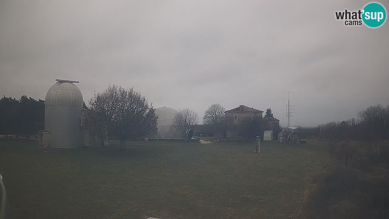 Višnjan Observatory Live Webcam – Explore the Sky, Asteroids, Comets, and Meteoroids