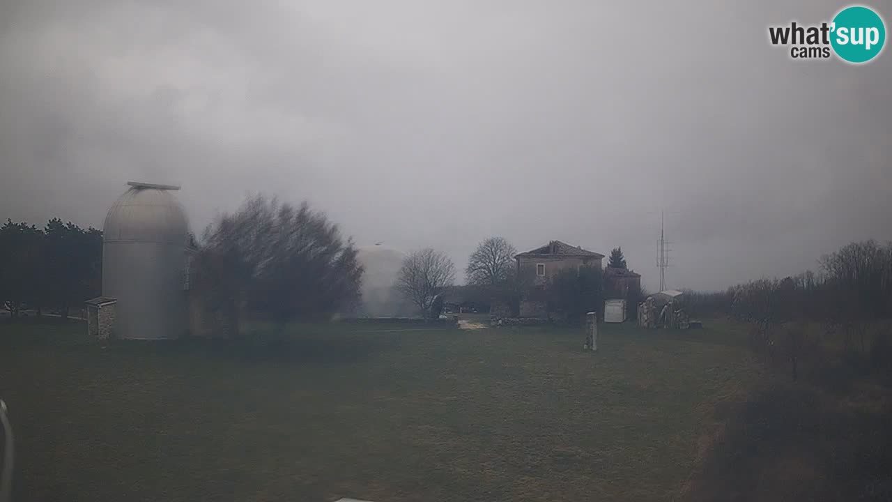 Višnjan Observatory Live Webcam – Explore the Sky, Asteroids, Comets, and Meteoroids