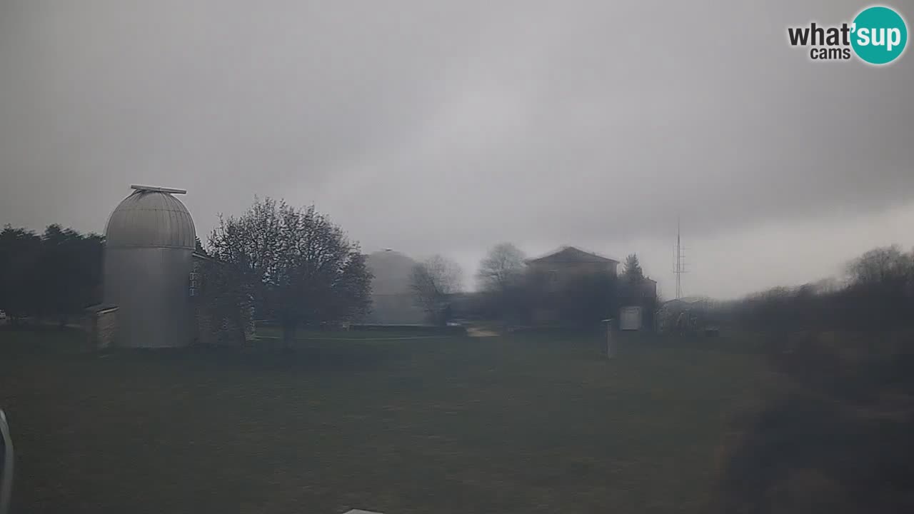 Cámara web en vivo del Observatorio de Višnjan: explora el cielo, los asteroides, cometas y meteoroides