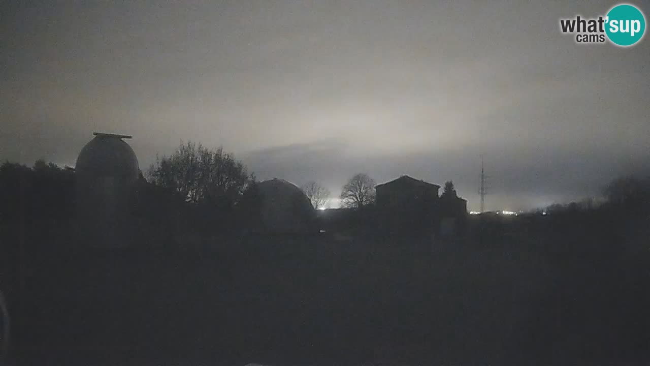 Višnjan-Observatorium Live Webcam – Explore the Sky, Asteroids, Comets, and Meteoroids