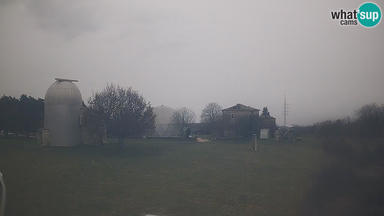 Višnjan Observatory Live Webcam – Explore the Sky, Asteroids, Comets, and Meteoroids