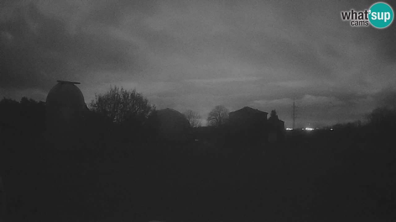 Višnjan Observatory Live Webcam – Explore the Sky, Asteroids, Comets, and Meteoroids