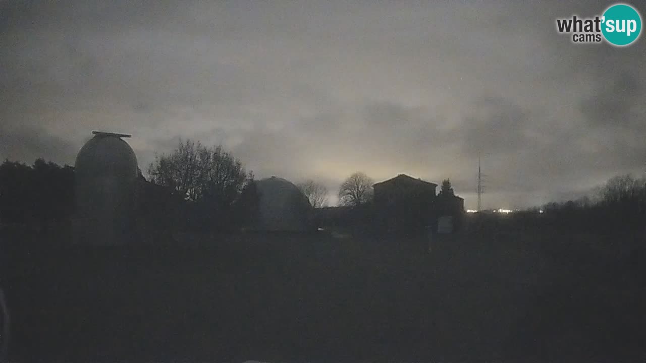 Višnjan Observatory Live Webcam – Explore the Sky, Asteroids, Comets, and Meteoroids