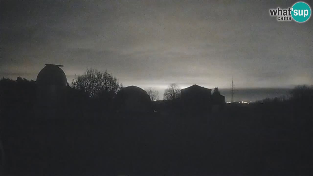 Višnjan-Observatorium Live Webcam – Explore the Sky, Asteroids, Comets, and Meteoroids