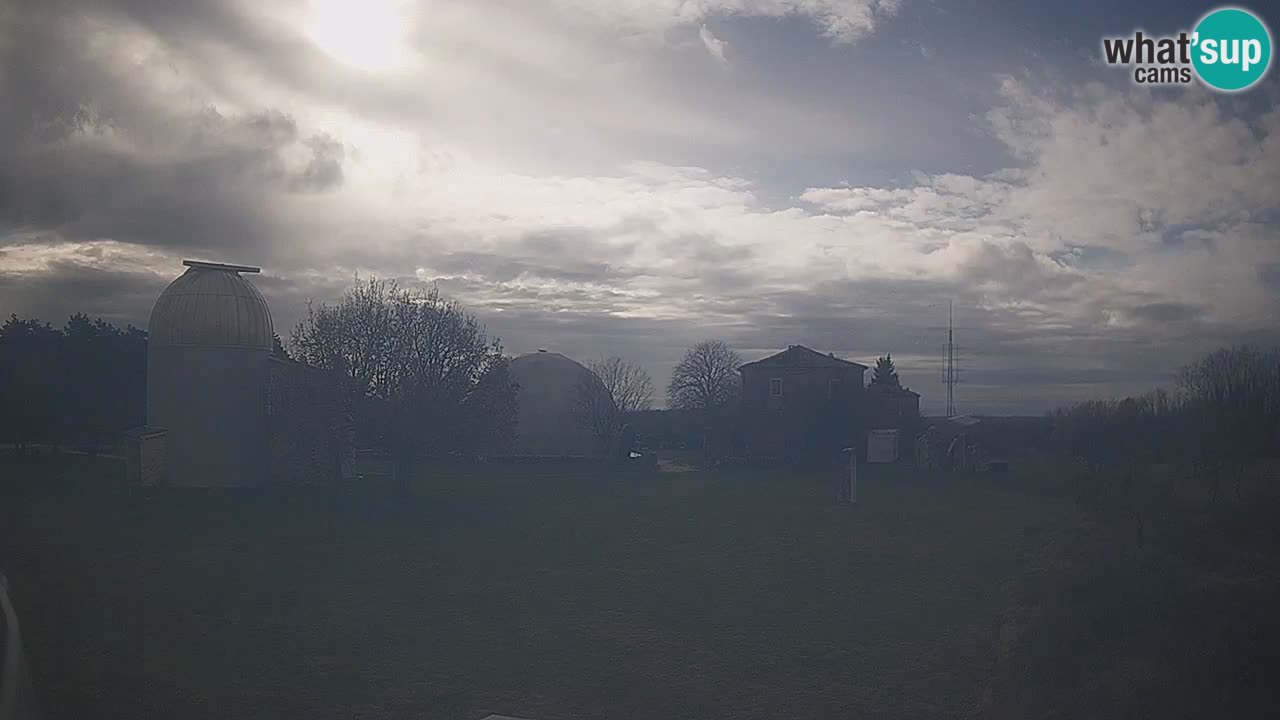 Višnjan Observatory Live Webcam – Explore the Sky, Asteroids, Comets, and Meteoroids