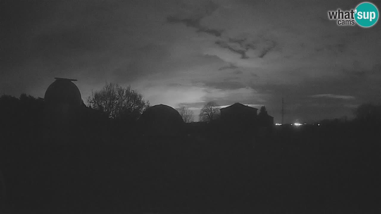 Višnjan Observatory Live Webcam – Explore the Sky, Asteroids, Comets, and Meteoroids