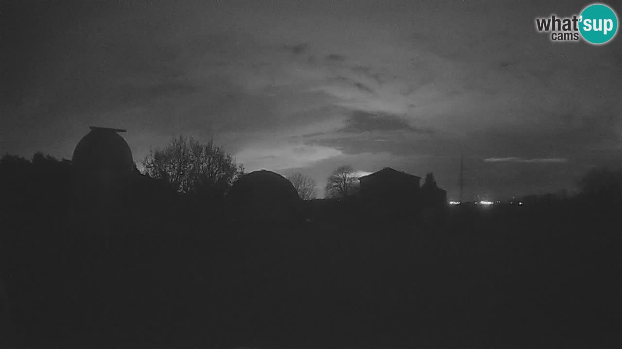 Višnjan Observatory Live Webcam – Explore the Sky, Asteroids, Comets, and Meteoroids