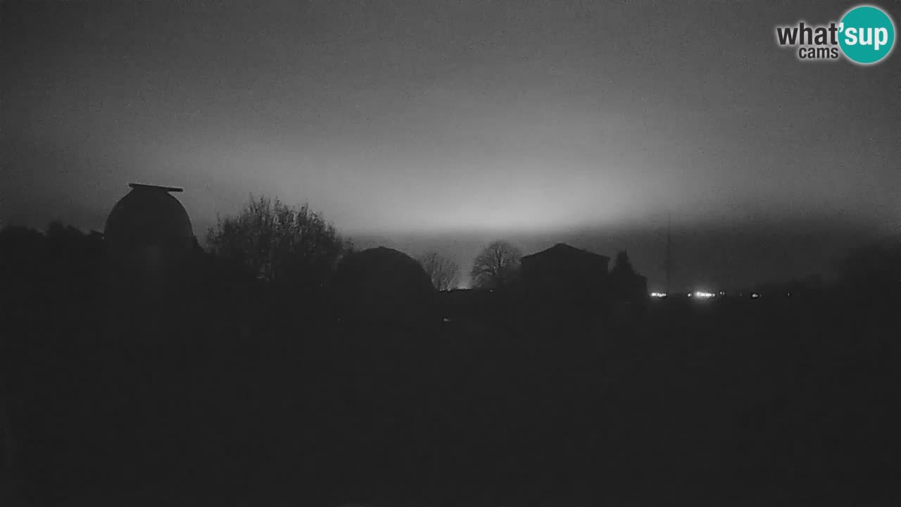 Višnjan Observatory Live Webcam – Explore the Sky, Asteroids, Comets, and Meteoroids